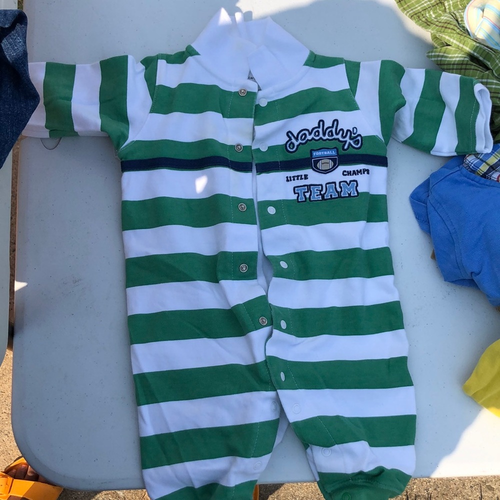 Used 1pc Green & white stripes.